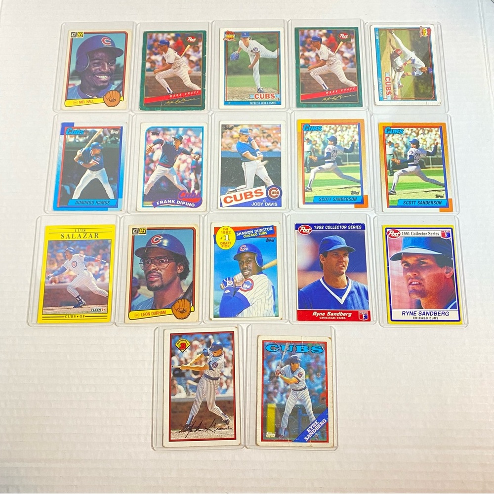 Cubs Baseball Cards Lot of 17